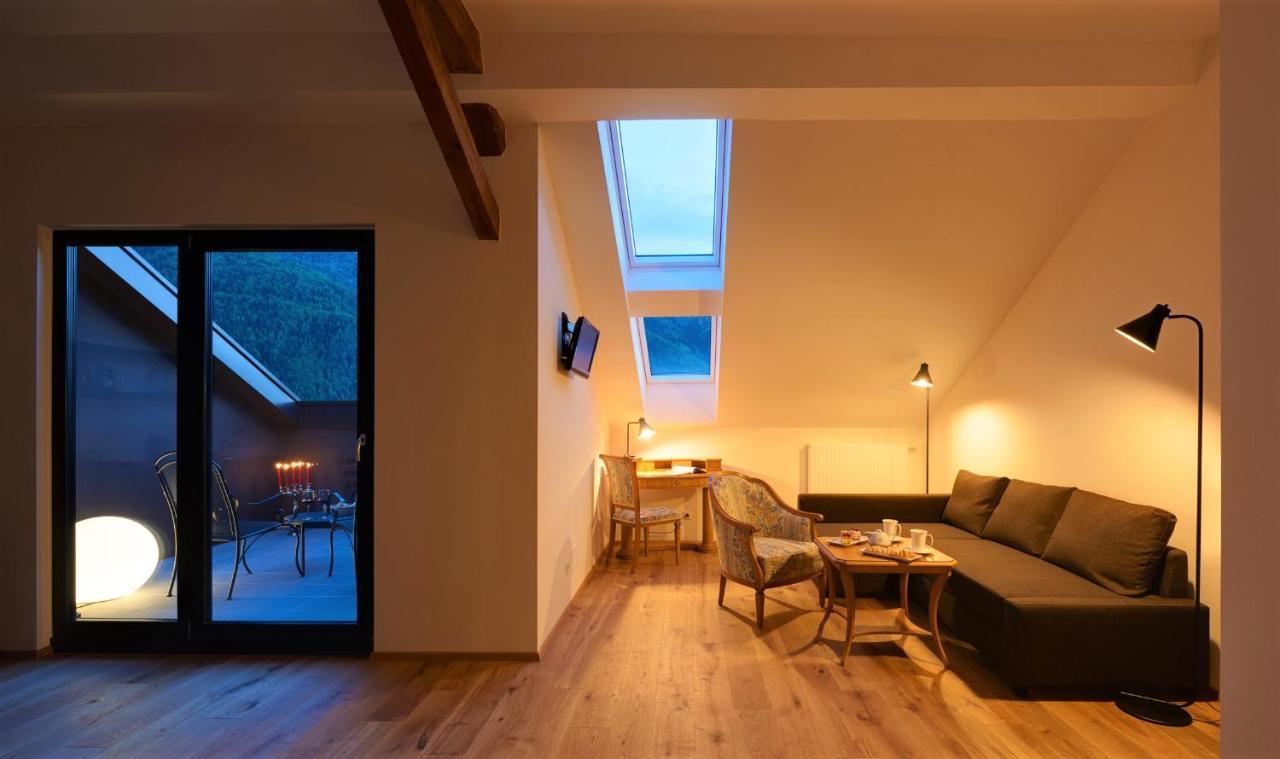 Historic Guesthouse Bircher B&B Apartments Near Sterzing Campo di Trens Exteriér fotografie