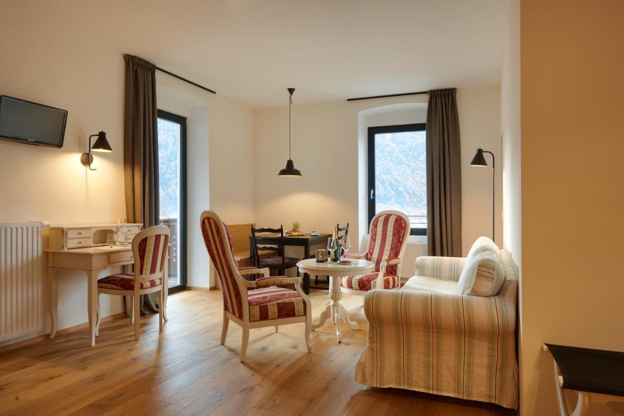 Historic Guesthouse Bircher B&B Apartments Near Sterzing Campo di Trens Exteriér fotografie
