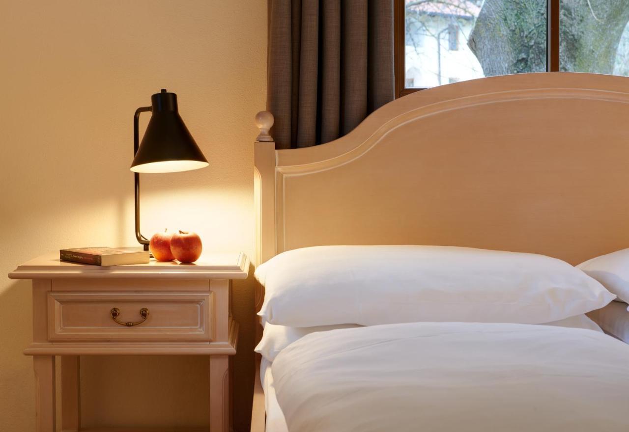 Historic Guesthouse Bircher B&B Apartments Near Sterzing Campo di Trens Exteriér fotografie