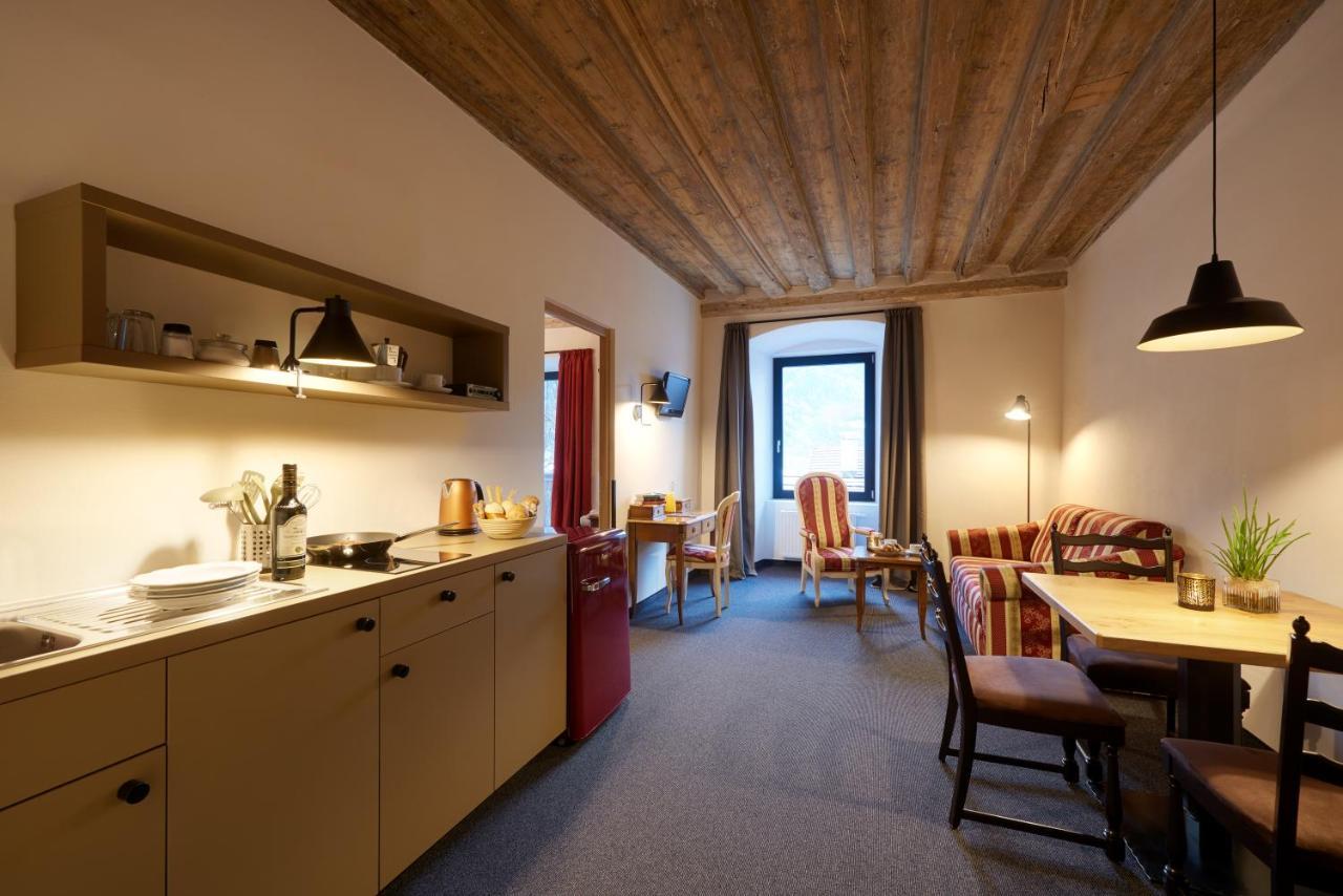 Historic Guesthouse Bircher B&B Apartments Near Sterzing Campo di Trens Exteriér fotografie