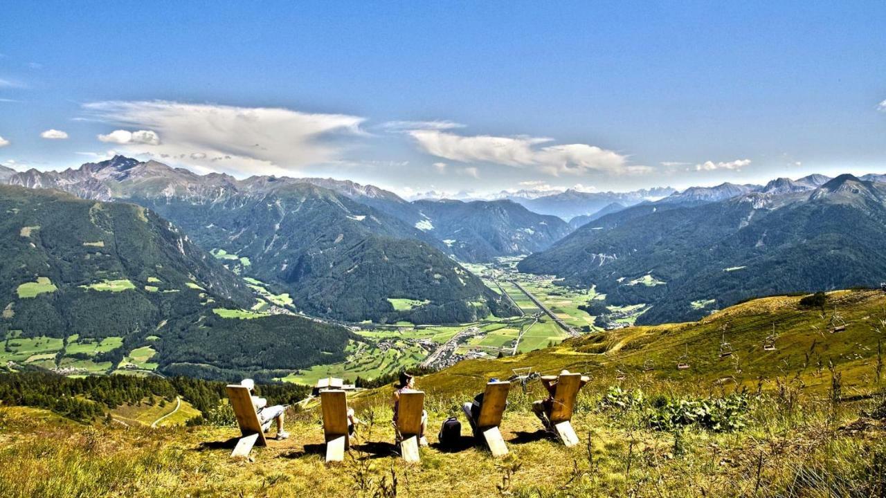 Historic Guesthouse Bircher B&B Apartments Near Sterzing Campo di Trens Exteriér fotografie